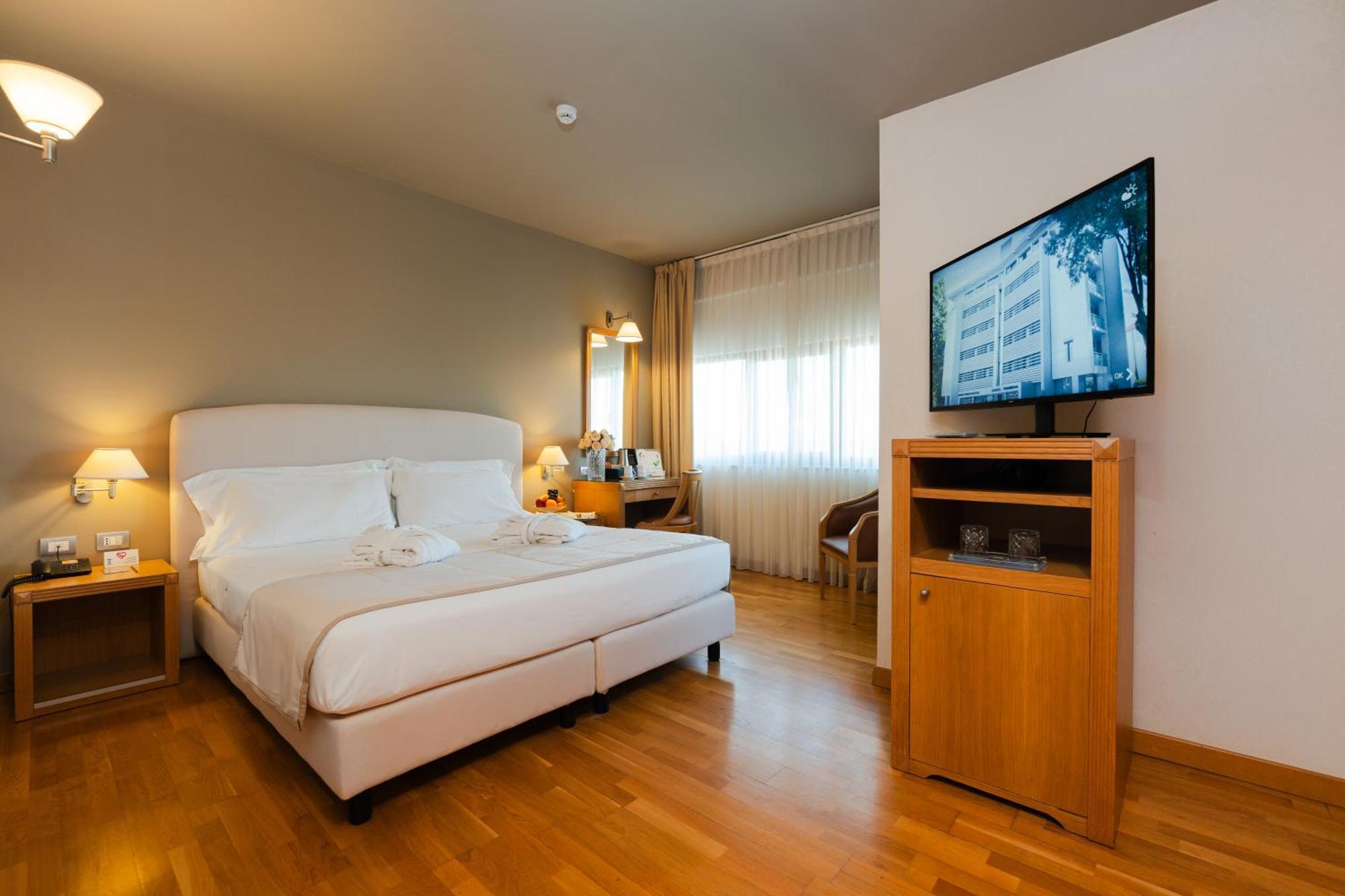 Hotel Touring Carpi Zewnętrze zdjęcie