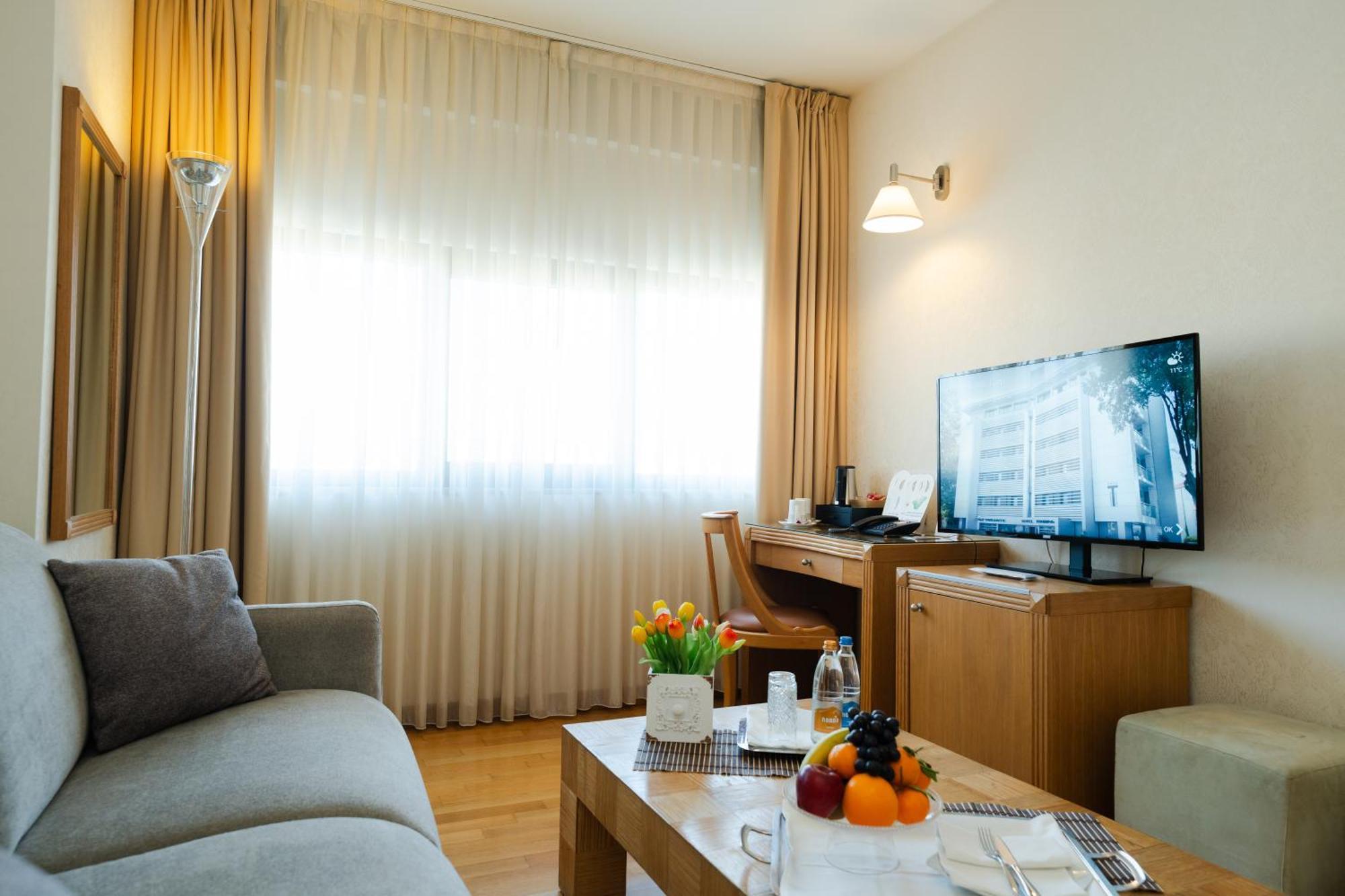 Hotel Touring Carpi Zewnętrze zdjęcie