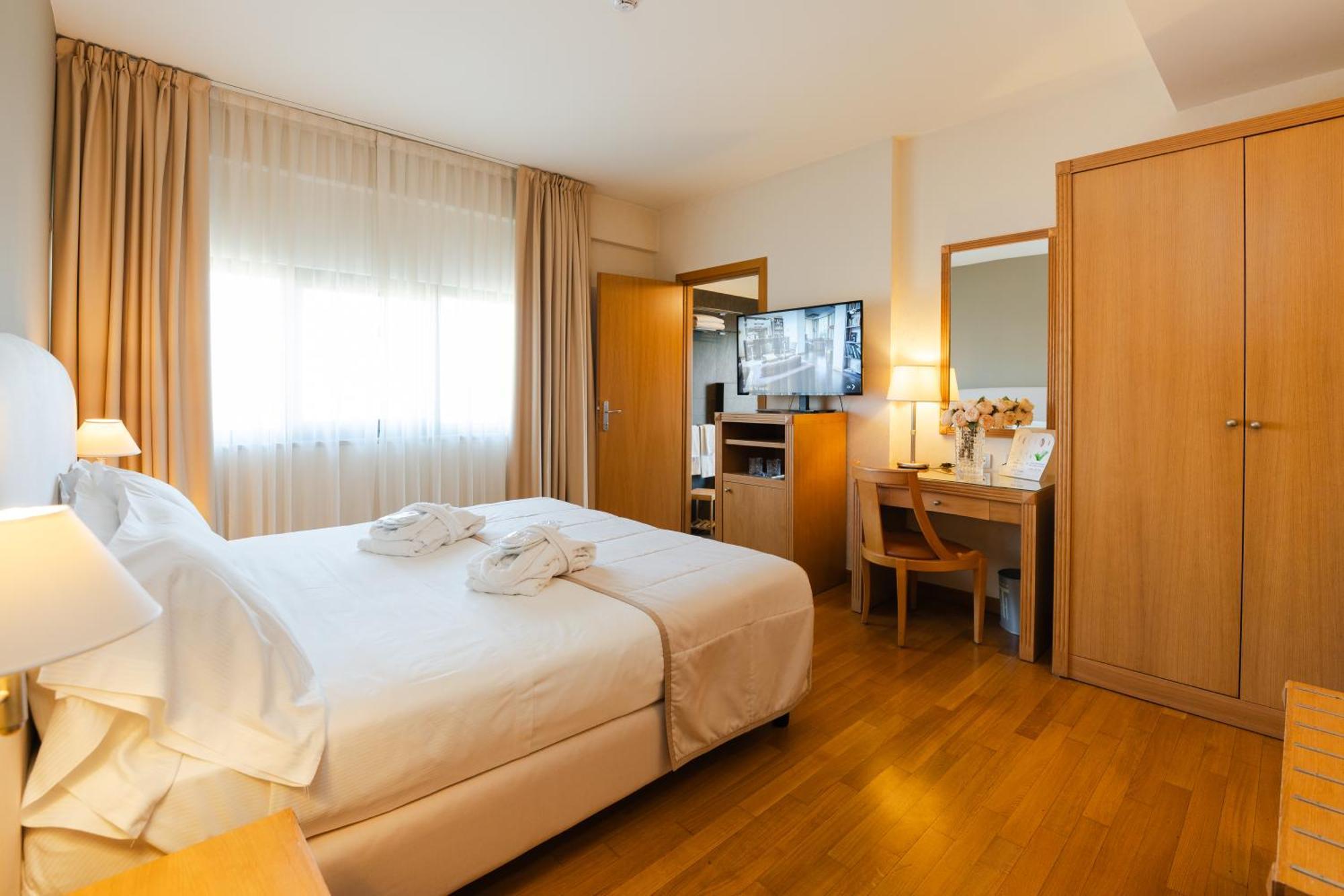 Hotel Touring Carpi Zewnętrze zdjęcie